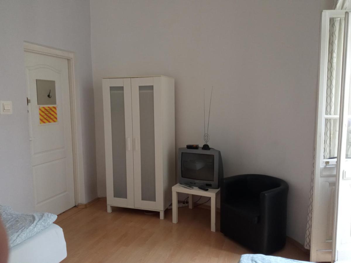 Central Station Hostel Варшава Экстерьер фото
