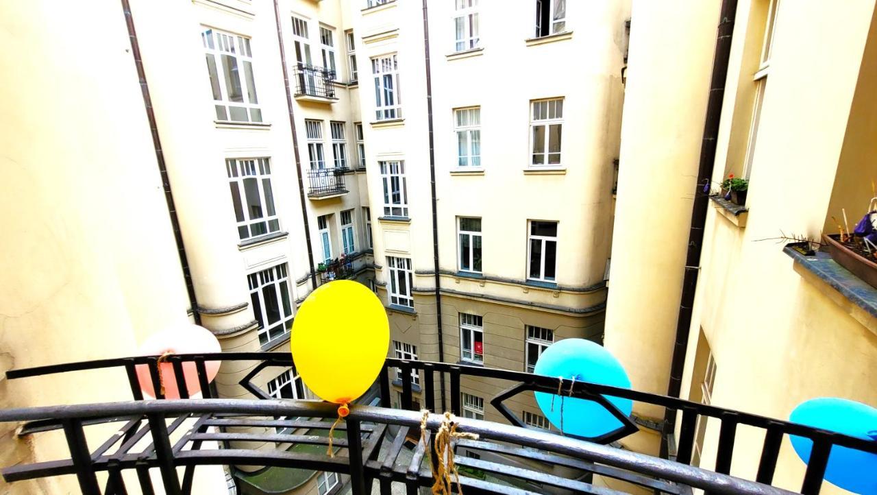 Central Station Hostel Варшава Экстерьер фото